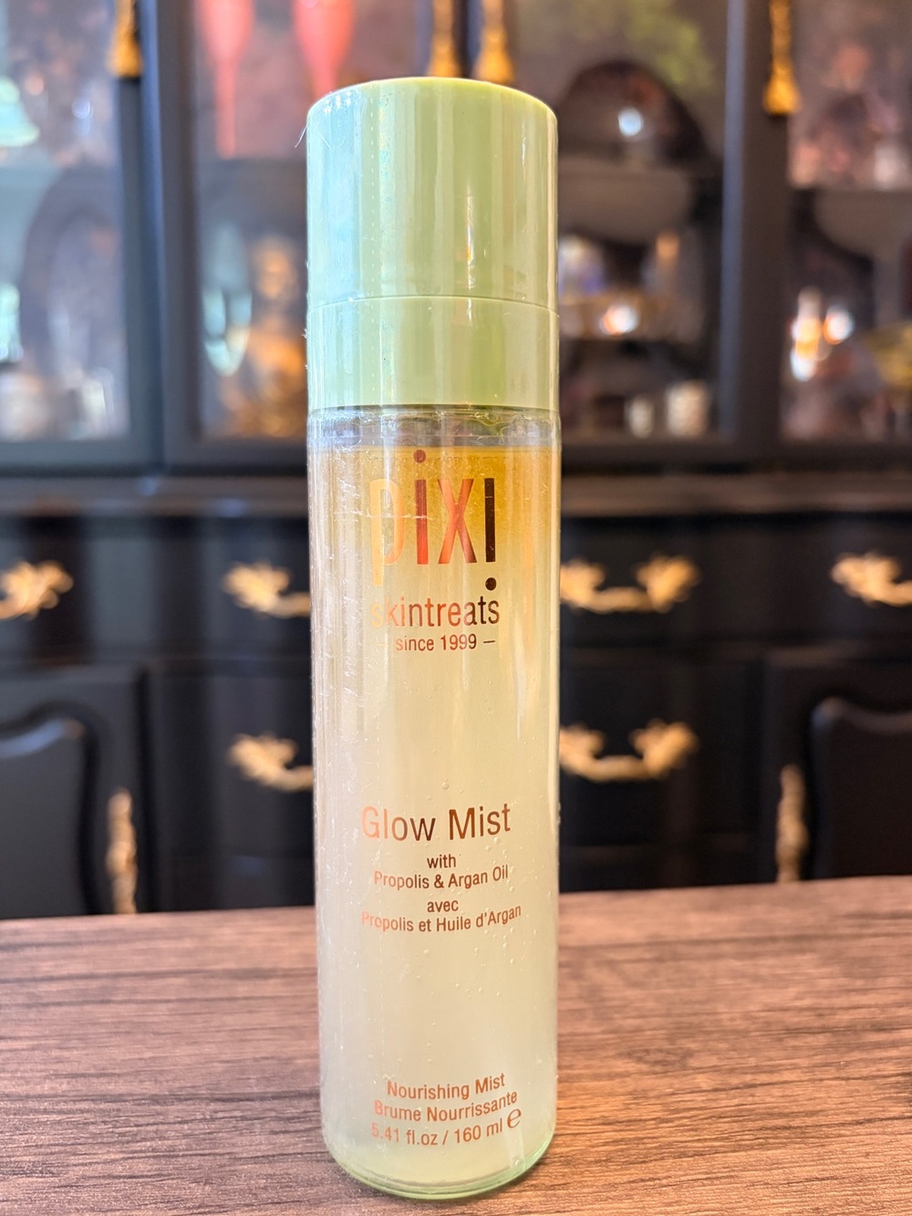 Pixi ~ Skintreats Glow Mist ~ large / 5.4 fl oz ~ Sealed
